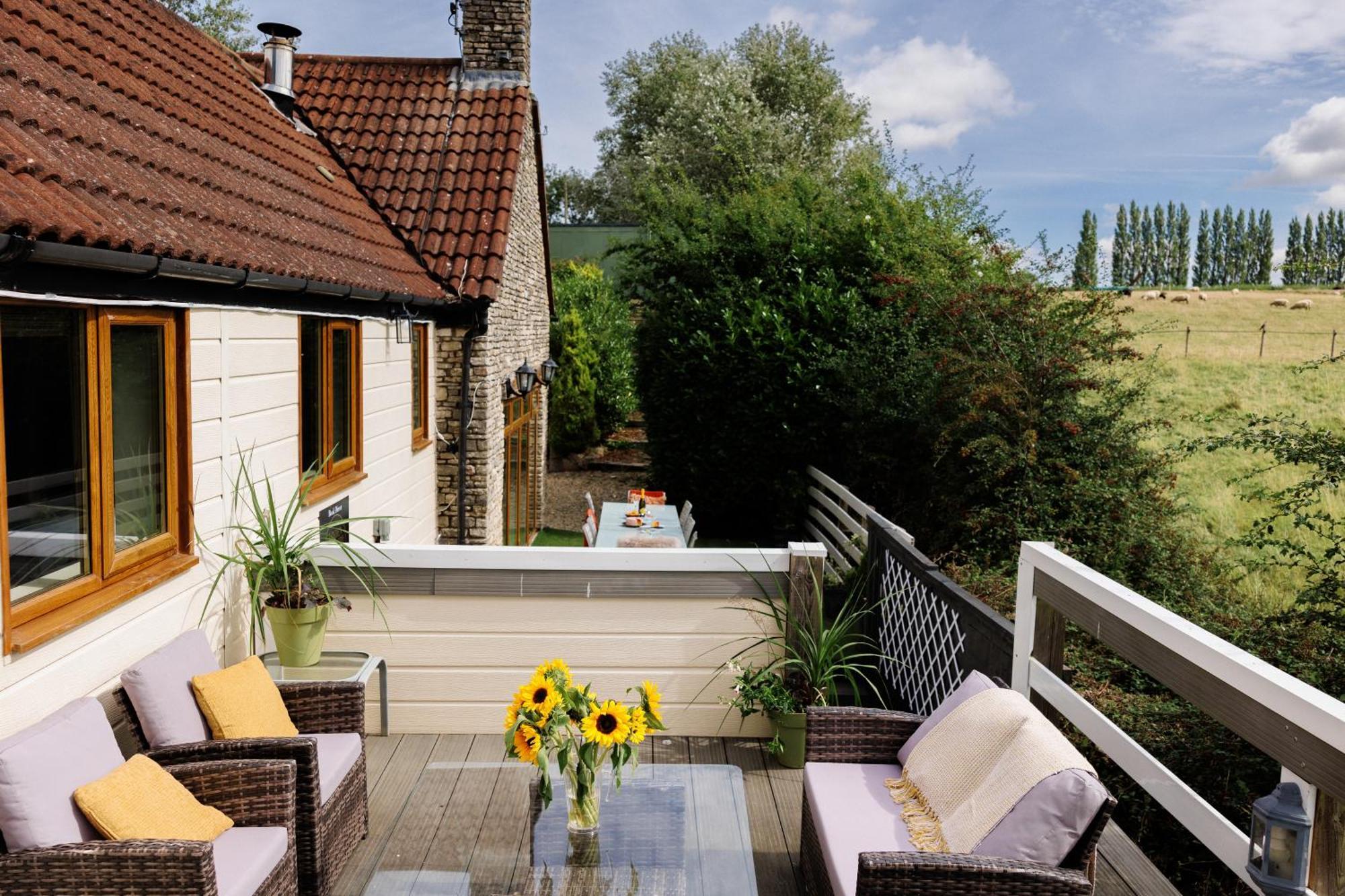 The West Barn Near Bath, Sleeps 24 And 2 Hot Tubs Villa Bristol Exterior foto