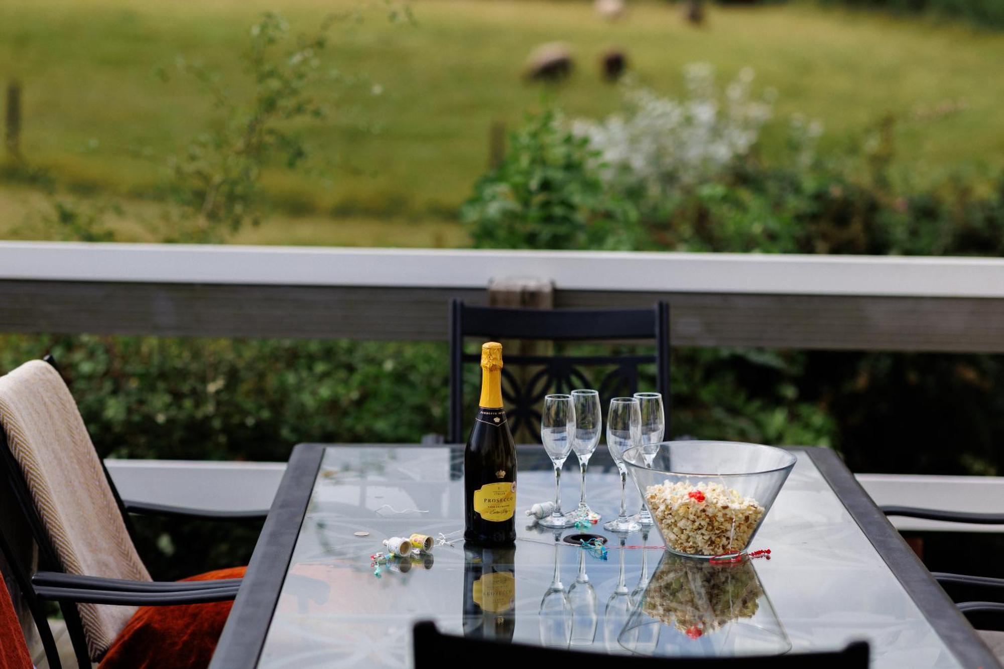 The West Barn Near Bath, Sleeps 24 And 2 Hot Tubs Villa Bristol Exterior foto